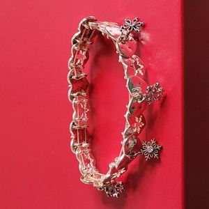 Stretchy Silver Snowflake Bracelet